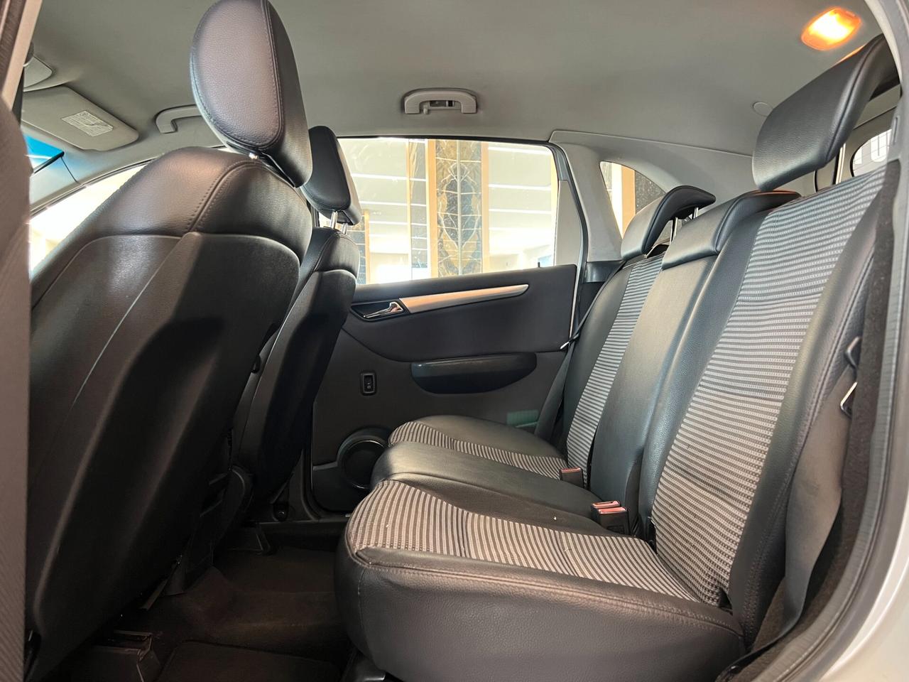 Mercedes-benz B 180 CDI