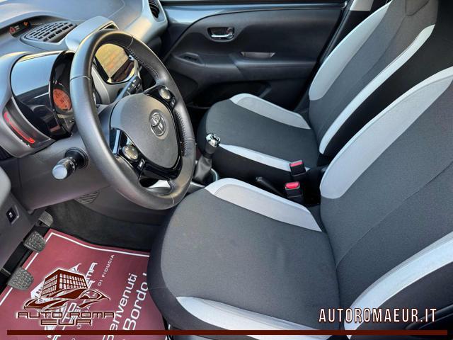 TOYOTA Aygo 1.0 VVT-i 69 CV 5 porte x-play TSS PREZZO REALE!!!