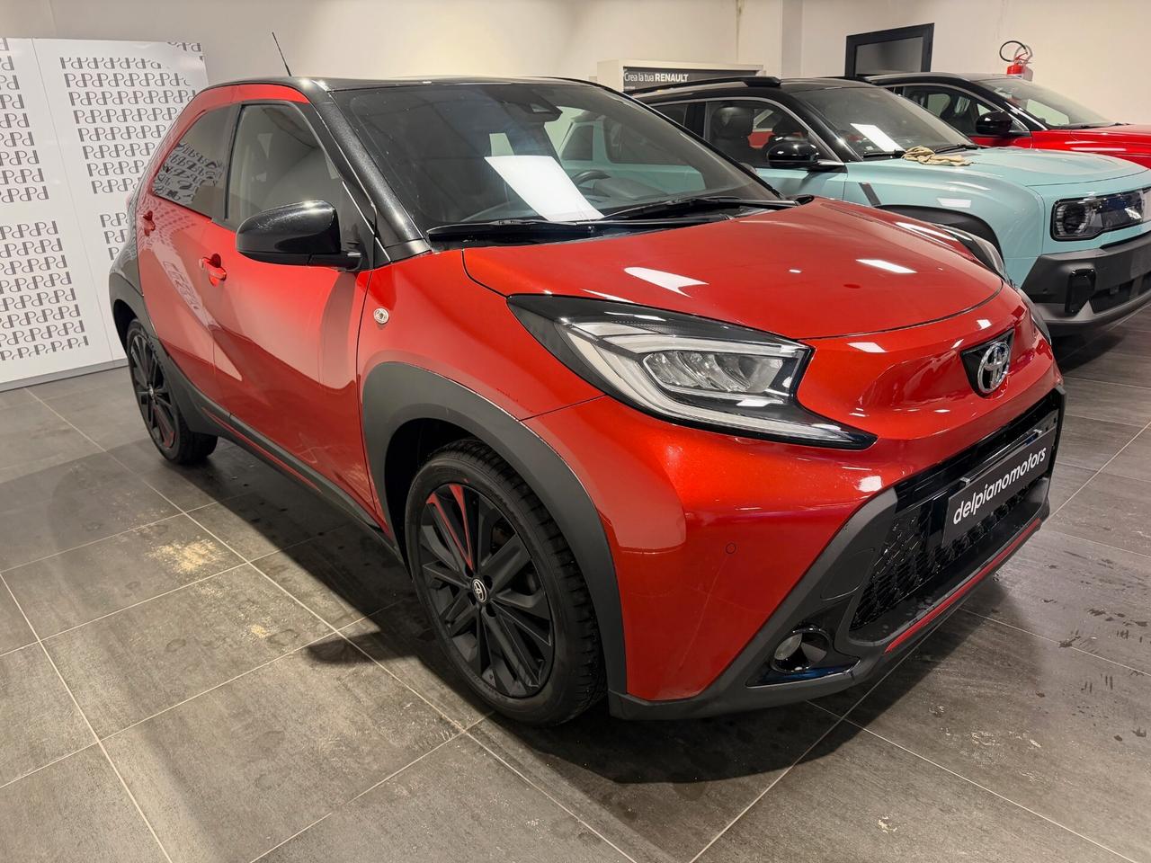 Toyota Aygo X 1.0 VVT-i 72 CV 5 porte Lounge S-CVT