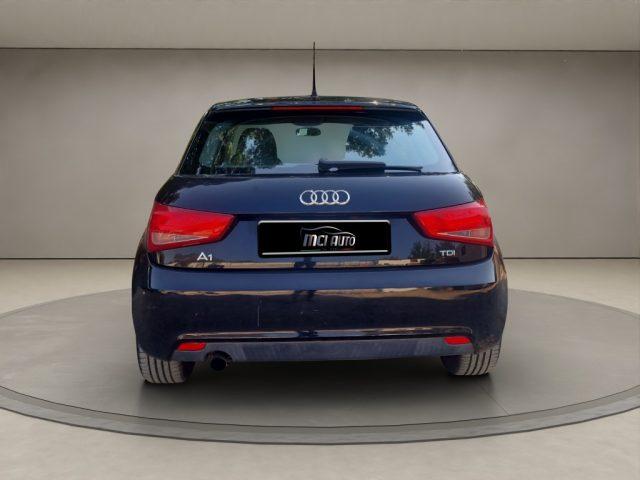 AUDI A1 1.6 TDI 105 CV Attraction