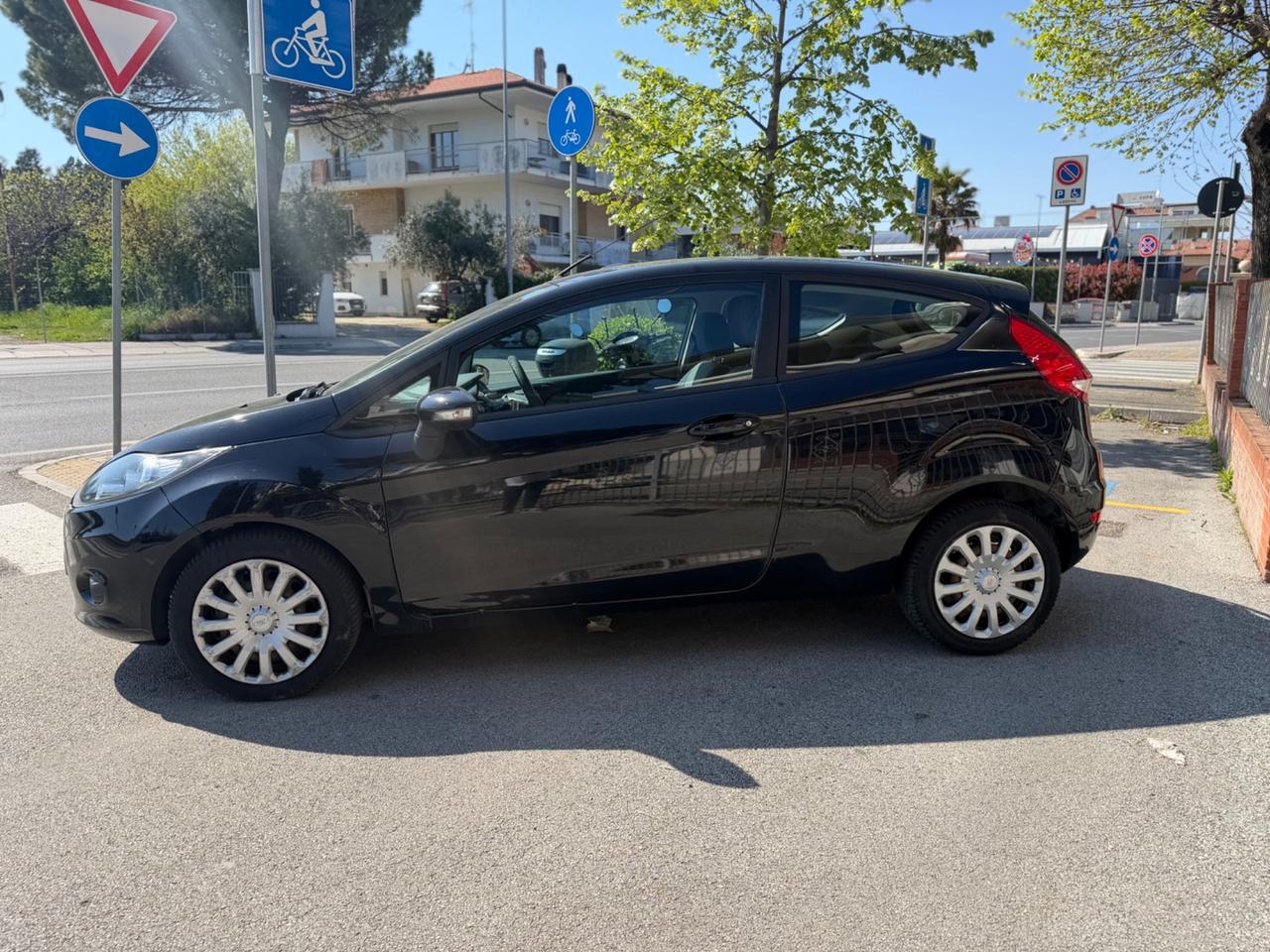 Ford Fiesta+ 1.4 3 porte Bz.- GPL