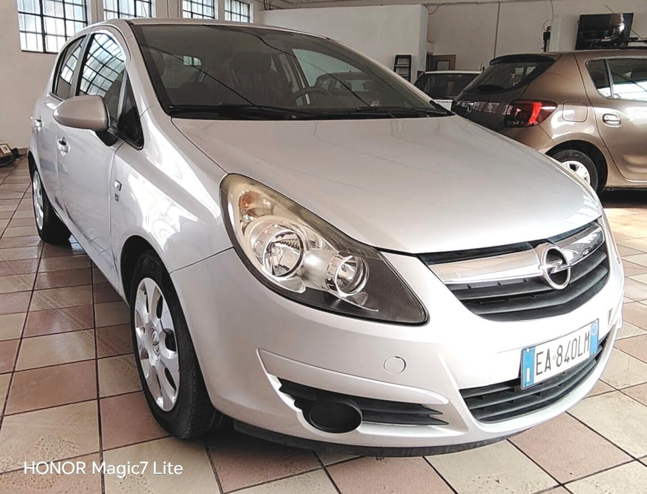 Opel Corsa 1.2 3 porte Club