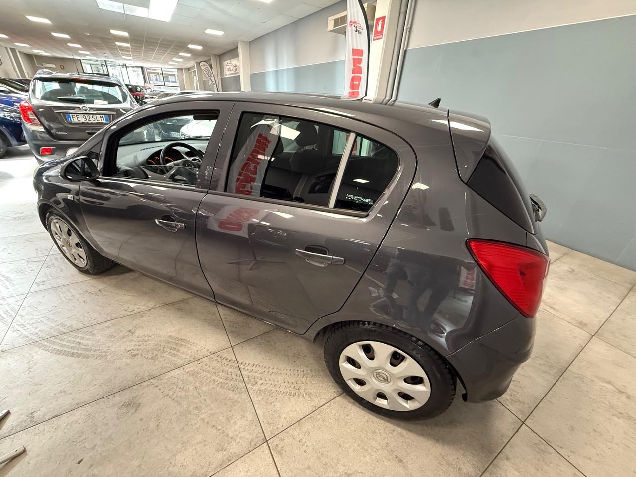 Opel Corsa 1.2 85CV 5 porte GPL-TECH Edition Ok Neopatentati