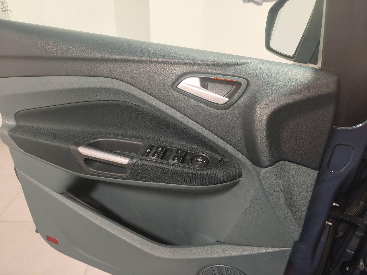 Ford C-Max 2.0 tdci Titanium 163cv