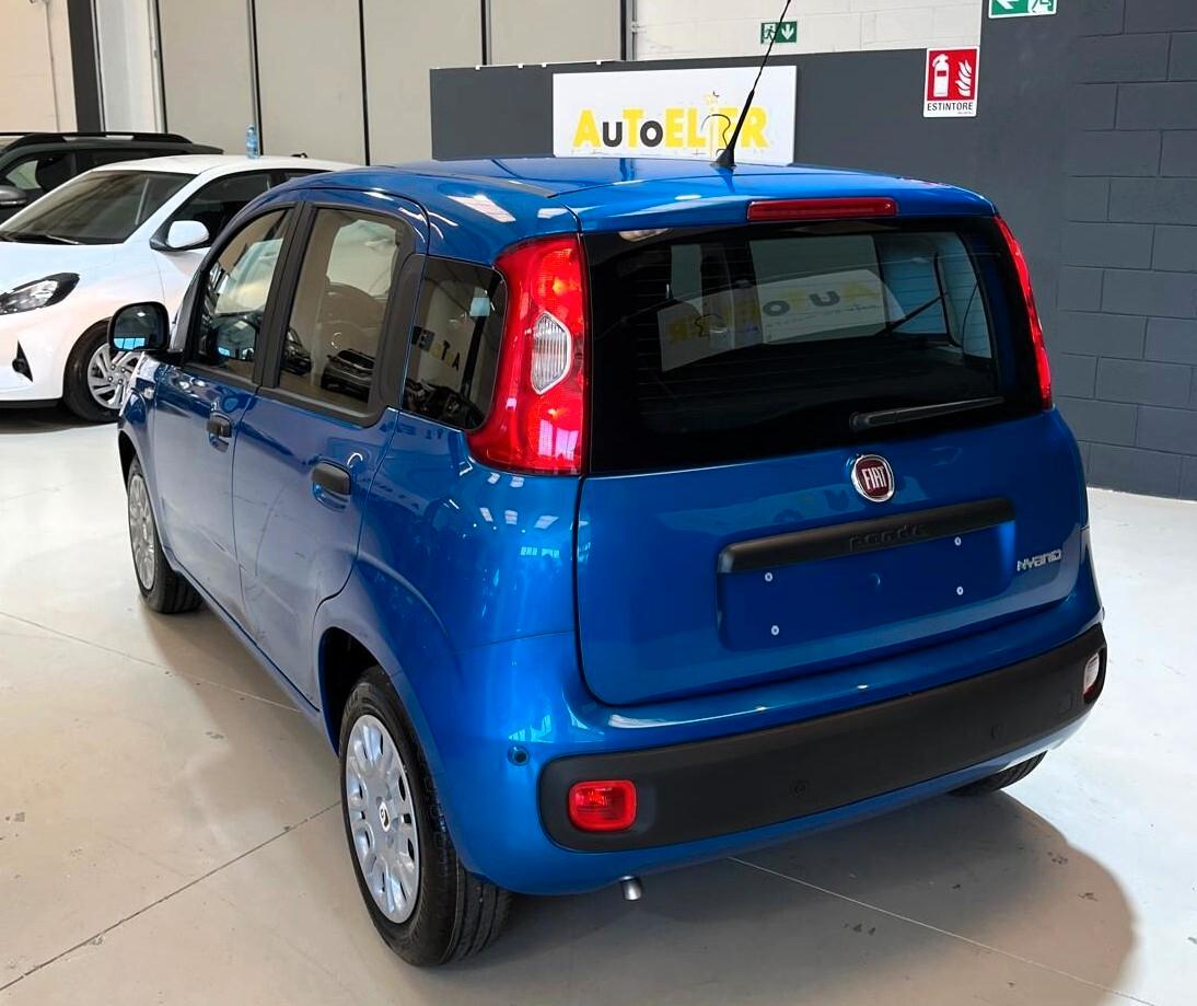 Fiat Panda 1.0 FireFly S&S Hybrid Pandina