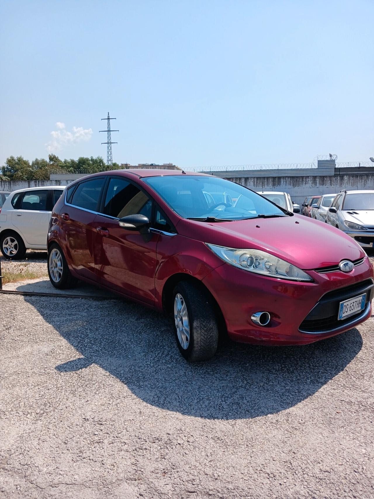 Ford Fiesta 1.4 TDCi 5p. Titanium
