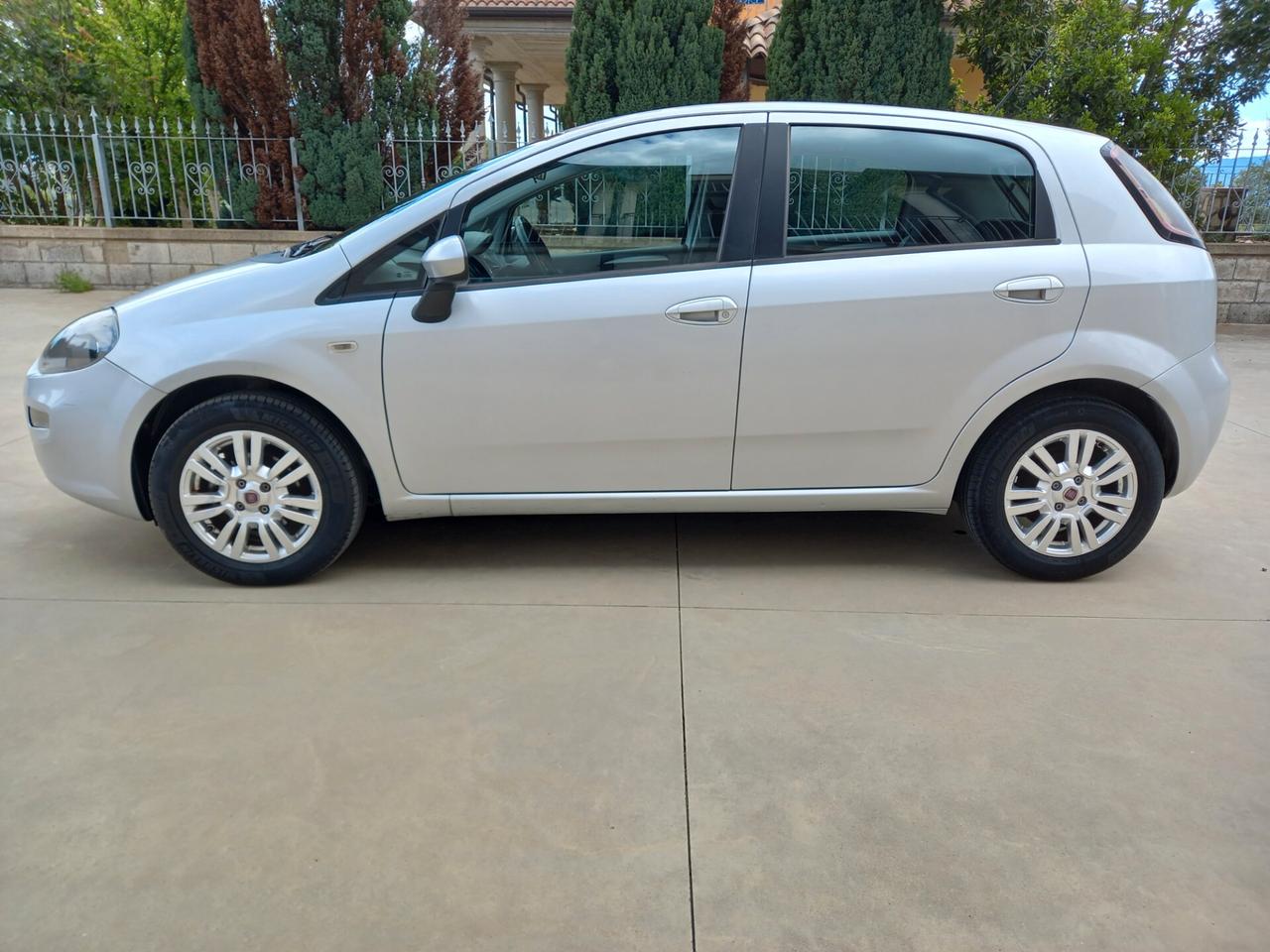 Fiat Punto 1.3 MJT II S&S 85 CV Lounge