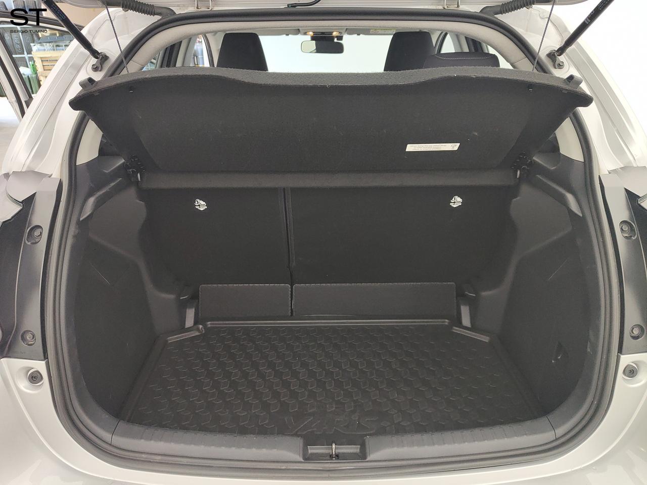 TOYOTA Yaris 4ª serie - Yaris 1.5 Hybrid 5 porte Active