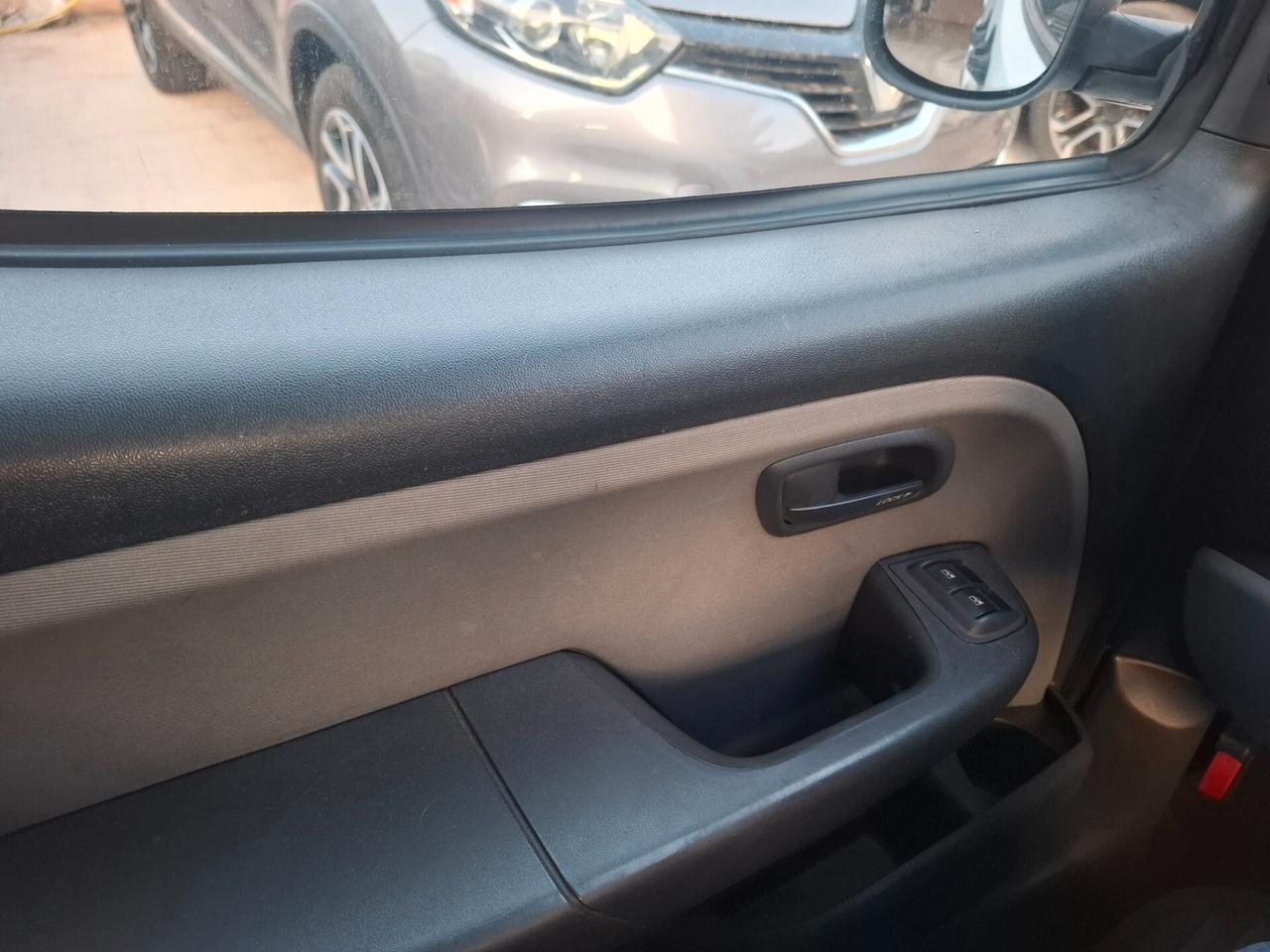 Fiat Doblò - 1.9 JTD RAMPA DISABILE