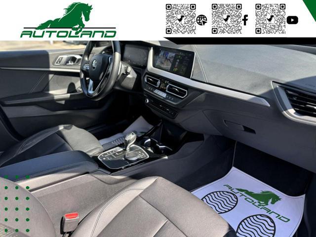 BMW 118 d 5p. Luxury150 CV Cerchio18"Pack Manutenzioni