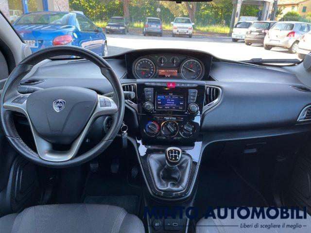 LANCIA Ypsilon 1.2 69 CV 5 PORTE BLUETOOTH SENSORI PARCHEGGIO