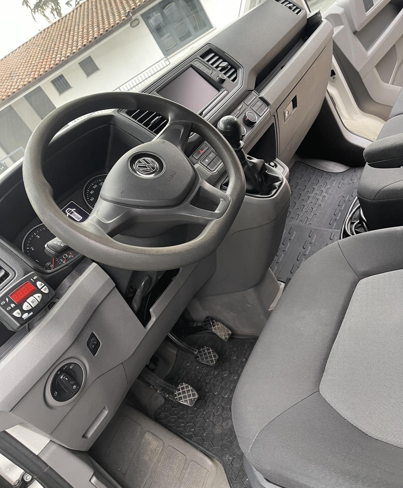 VW Crafter 35 L3H3 2.0 TDI 103kW