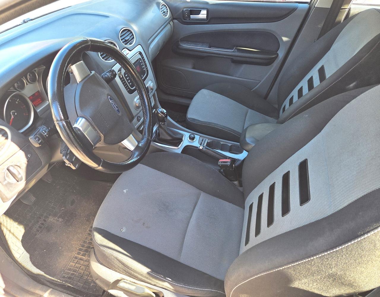 Ford Focus 1.6 GPL STATION WAGON