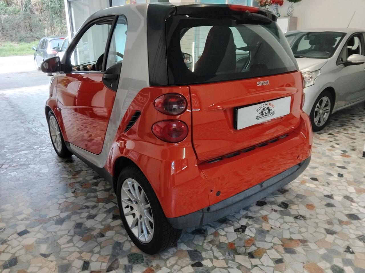 Smart ForTwo 1000 52 kW coupé passion