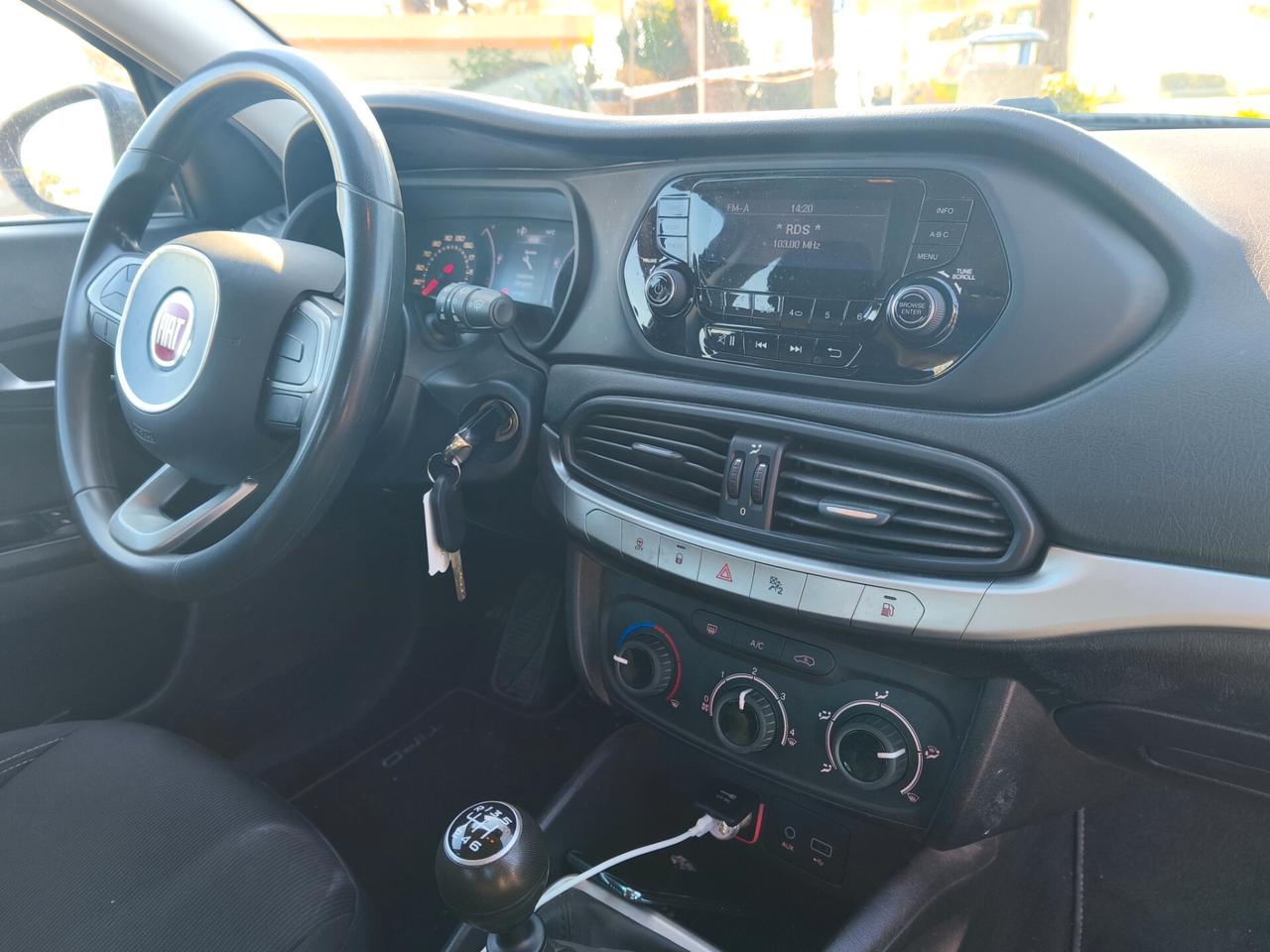 Fiat Tipo 1.4 T-Jet 120 CV GPL 5p GANCIO TRAINO