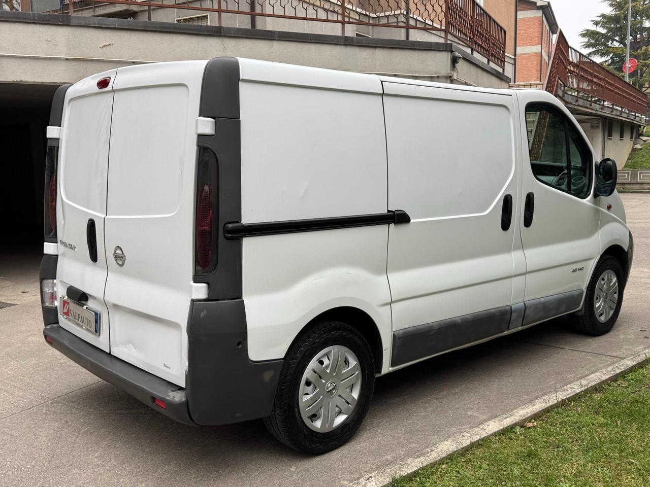 NISSAN Primastar V29 2.5 dci 140 L1H1 IVA COMPRESA