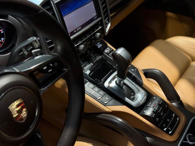 PORSCHE Cayenne 4.1 S Diesel