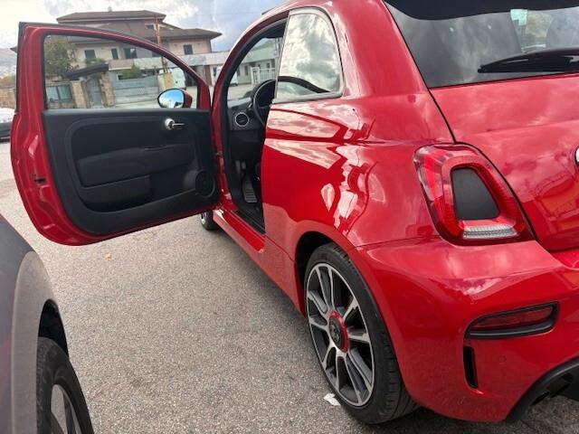 Abarth 595 1.4 Turbo T-Jet 145 CV