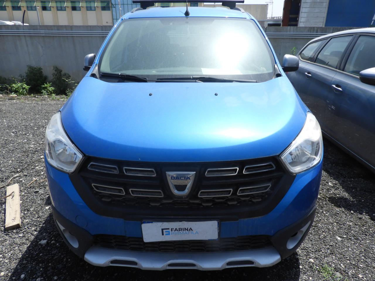 DACIA Lodgy 2017 Stepway - Lodgy Stepway 1.5 blue dci s&s 115cv 7p