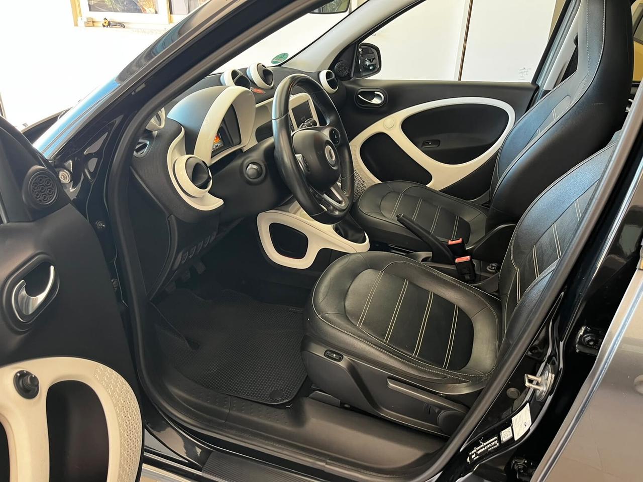 Smart ForFour 70 1.0 Prime