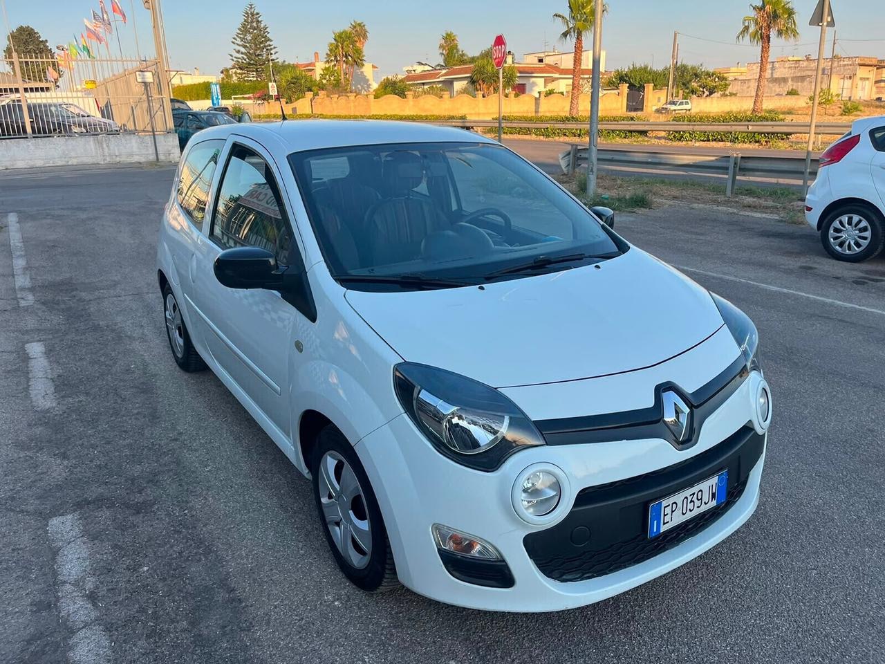 Renault Twingo 1.2 Live - 2012