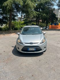 Ford Fiesta 1.4 TDCi 70CV 5 porte Titanium