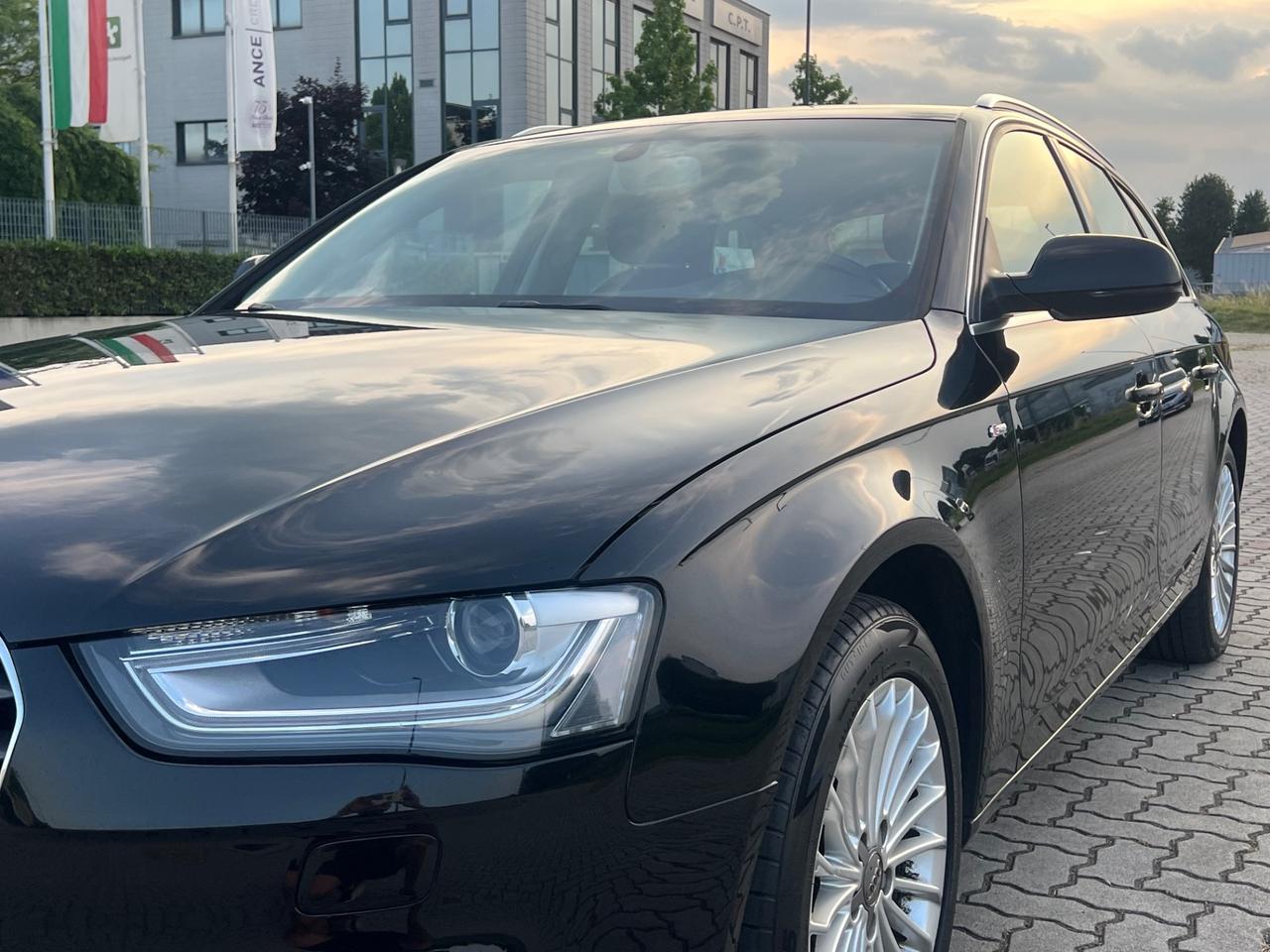 Audi A4 S-Line 2.0 TDI 120 Cv