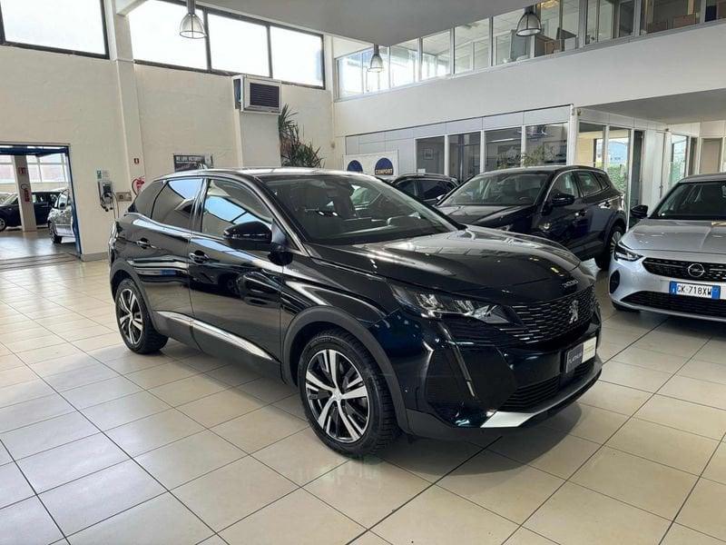 Peugeot 3008 Hybrid 225 e-EAT8 Allure