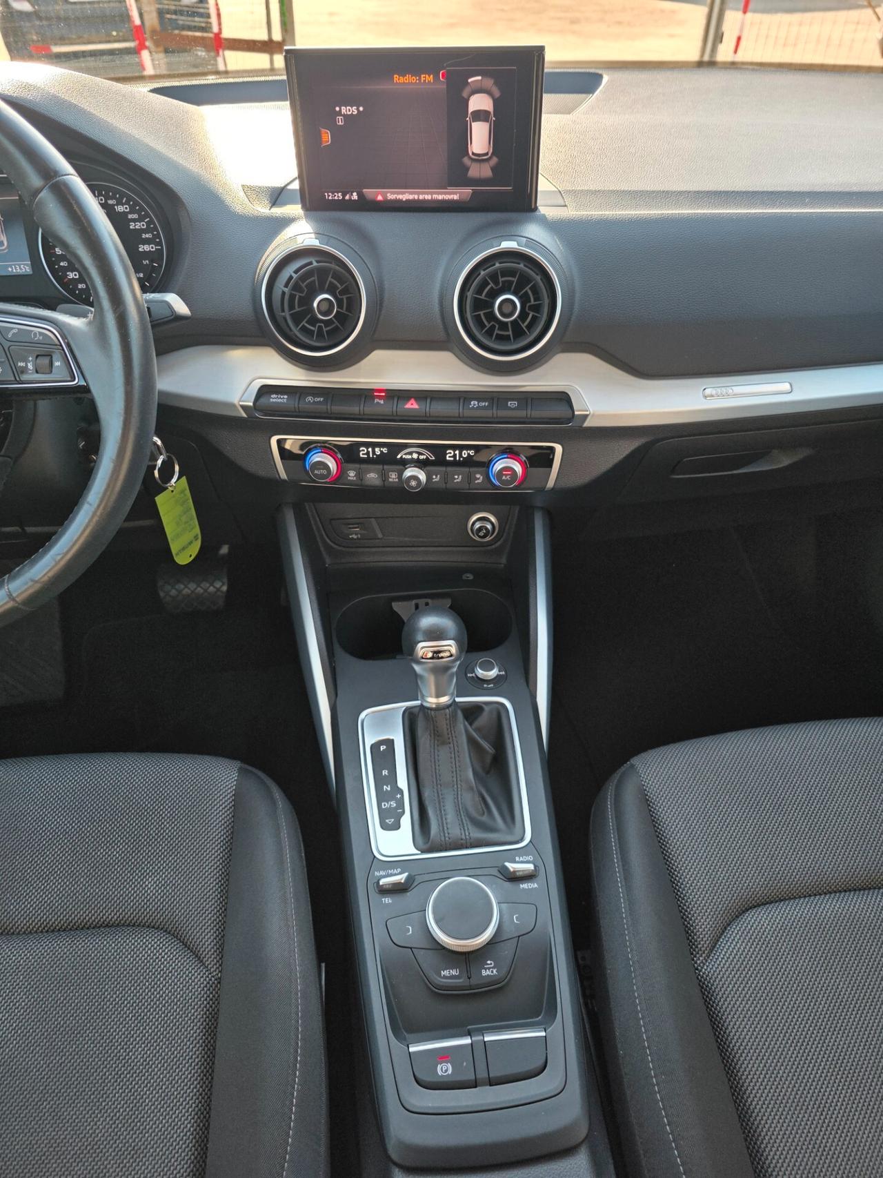 Audi Q2 30 TDI S tronic Business Design