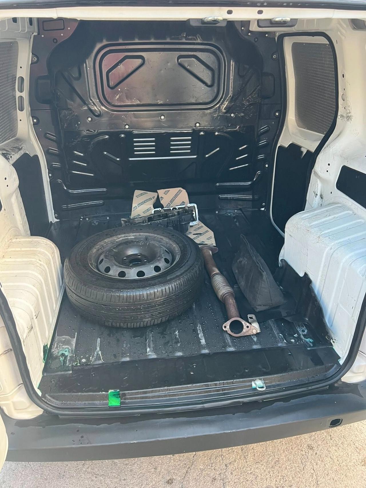 Fiat Fiorino 1.3 MJT 95CV MOTORE ROTTO