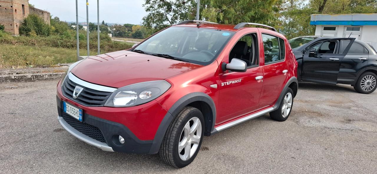 Dacia Sandero Stepway 1.6 8V GPL 85CV