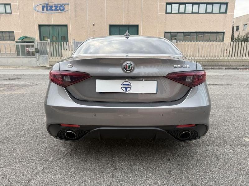 Alfa Romeo Giulia 2.2 Turbo AT8 Q4 Veloce 210cv