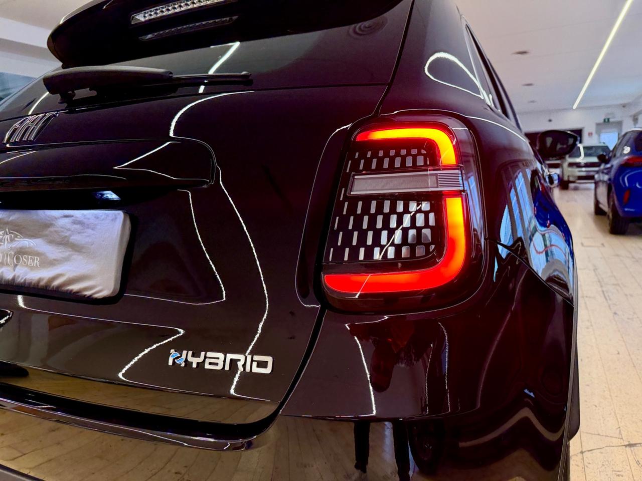 Fiat 600 Hybrid 100 CV DCT MHEV La Prima FULL