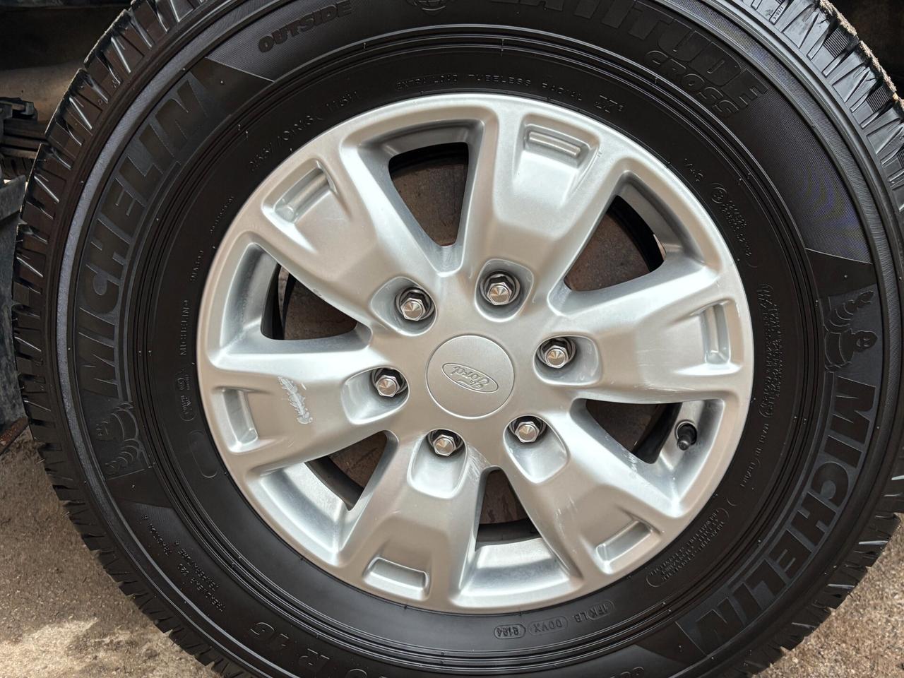 FORD RANGER 2.2D 6m-221000-Testata da RIFARE-2014
