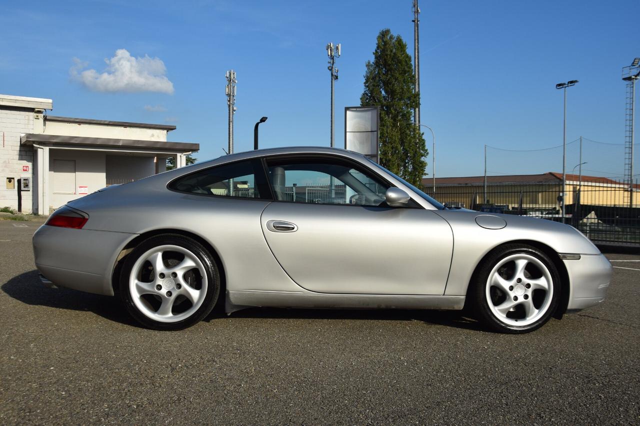 PORSCHE 911 (996) 911 Carrera cat Coupé