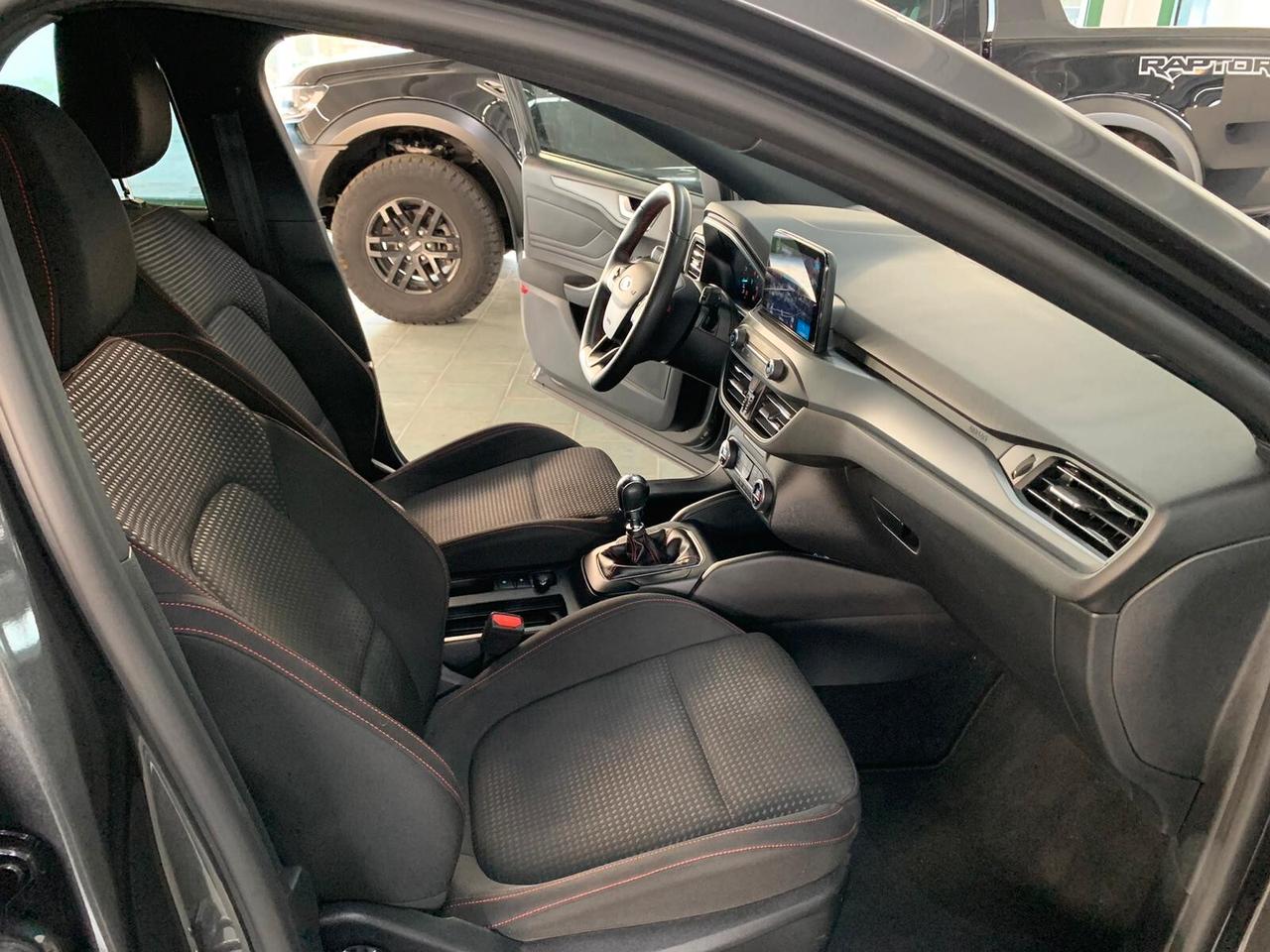 Ford Focus 1.0 EcoBoost Hybrid 125 CV Power. 5p. ST-Line Style