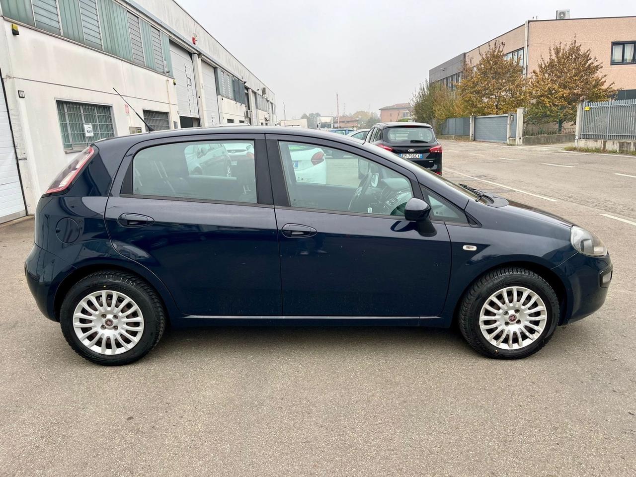 Fiat Grande Punto 1.2benz 2011 177.000km per neopatentati