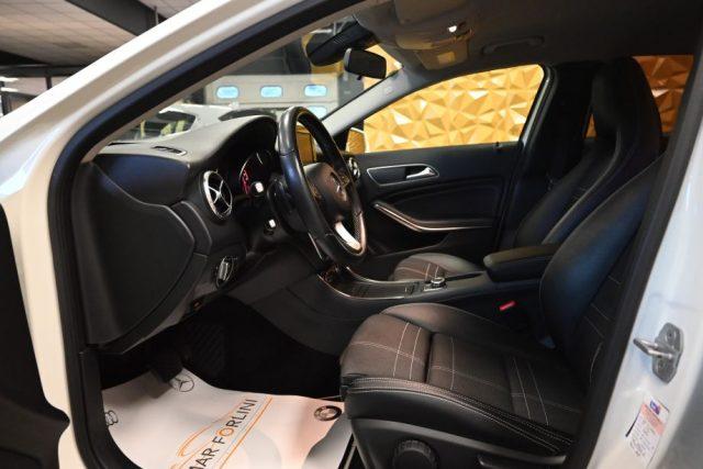 MERCEDES-BENZ GLA 200 CDI AUTO F1 SPORT 136CV NAVI CAM XENO PDC 18"FULL!