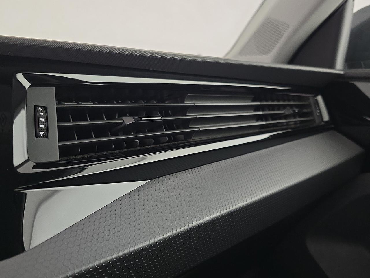 Audi A1 sportback 25 1.0 tfsi admired advanced s-tronic my20