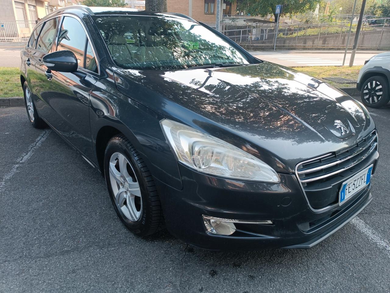 Peugeot 508 1.6 e-HDi 115CV cambio robotizzato S&S SW Access