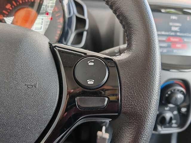 Peugeot 108 VTi 72 S&S 5 porte Allure
