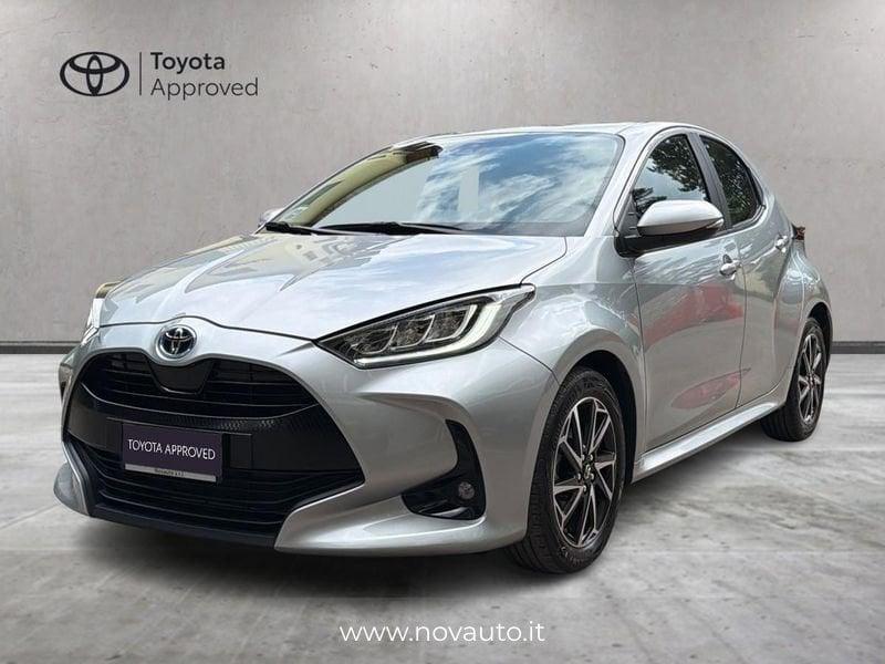 Toyota Yaris Hybrid Trend MY22