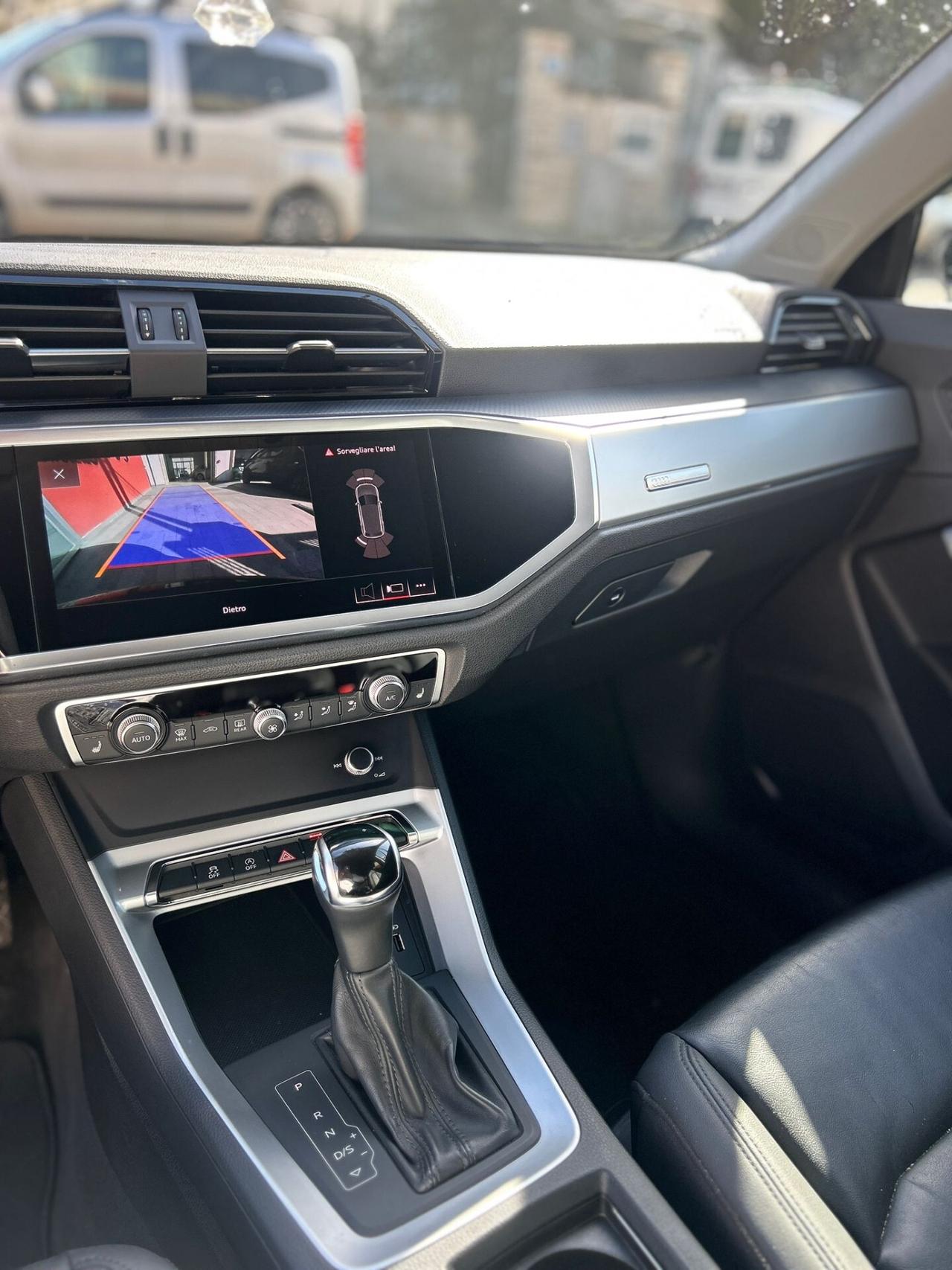 Audi Q3 2.0 tdi S-tronic Business Advanced-2020 MATRIX/CAR PLAY