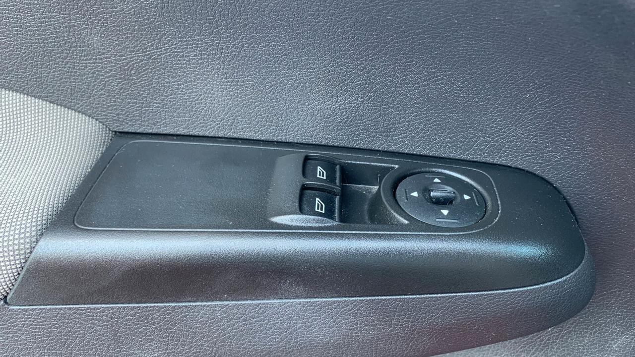 Ford Tourneo Courier 1.0 EcoBoost 100 CV Plus