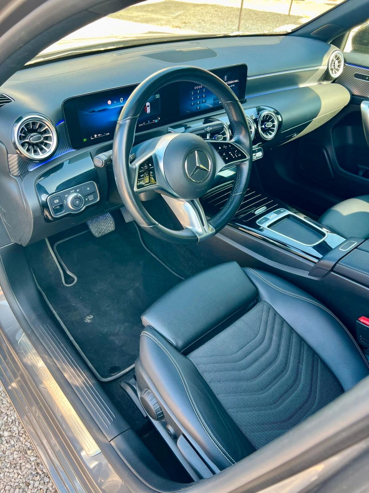 Mercedes-benz A 180 d Automatic AMG Line Premium Plus