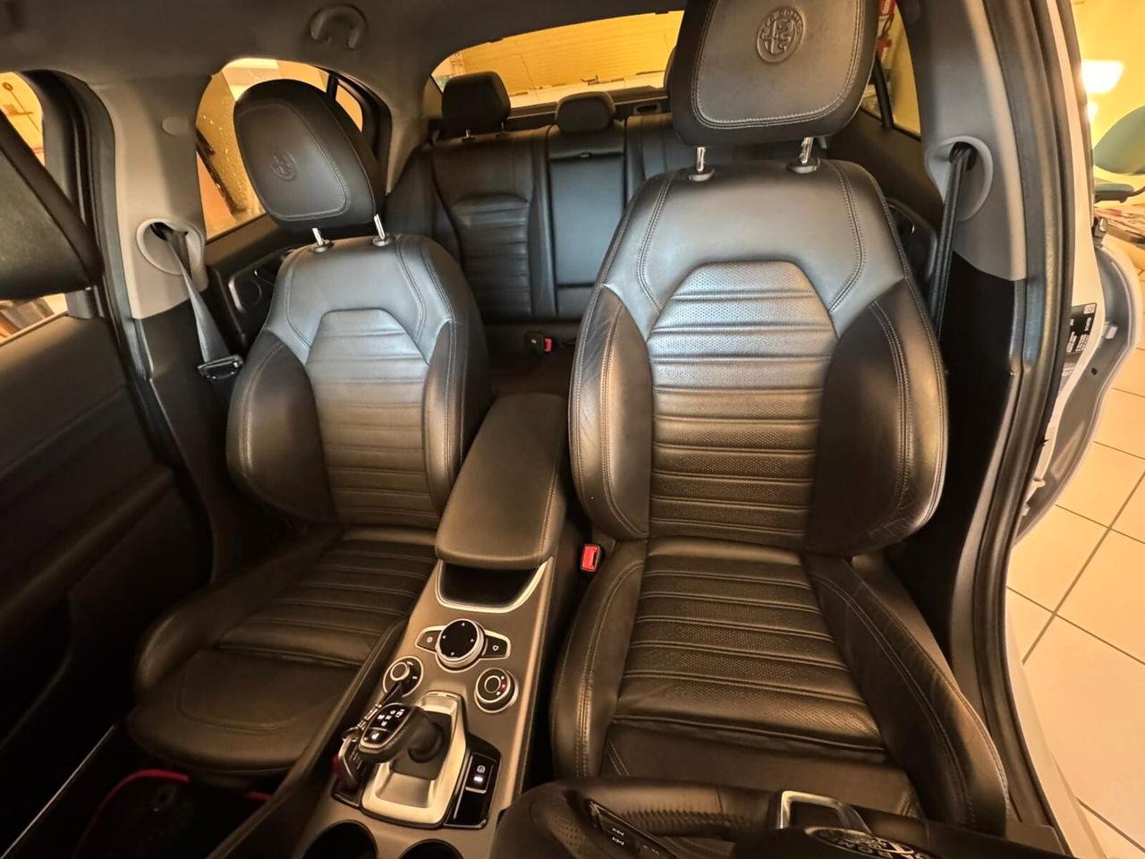 Alfa Romeo Giulia 2.2 Turbodiesel 190 CV AT8 Sprint