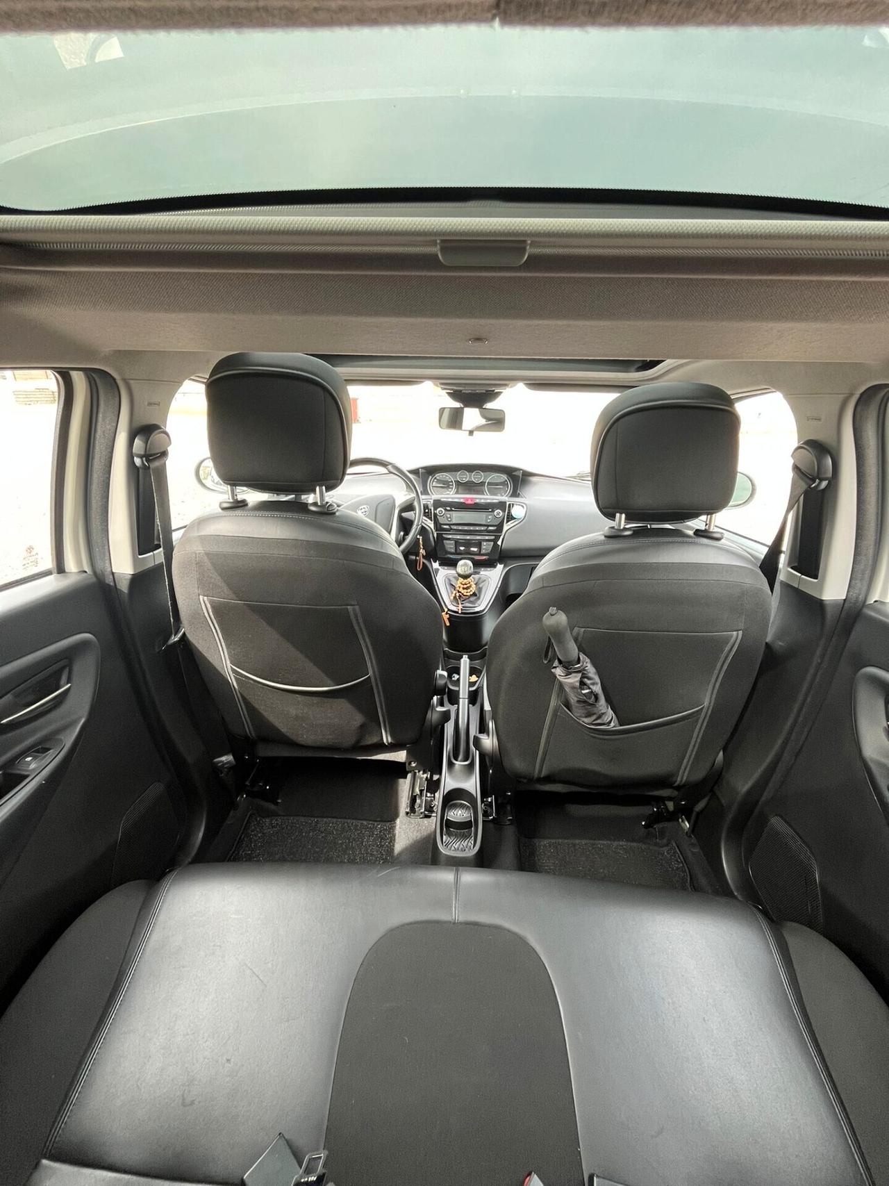 Lancia Ypsilon 1.3 MJT 16V 95 CV 5 porte S&S Platinum