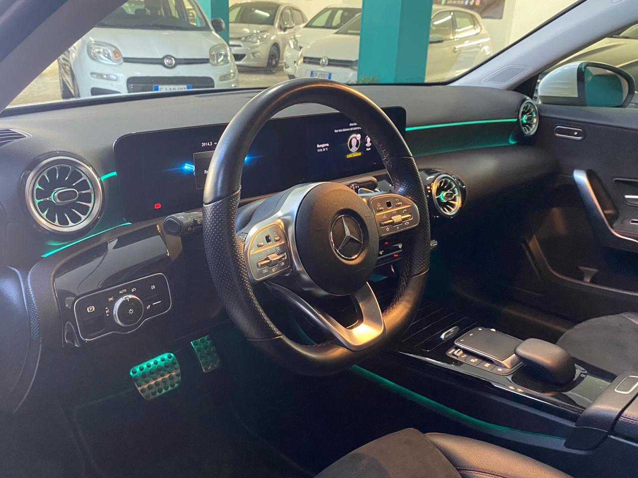 Mercedes-benz A 200 ALLESTIMENTO AMG