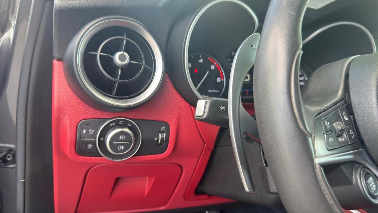 Alfa Romeo Stelvio 2.2 Turbodiesel 210 CV AT8 Q4 Ti