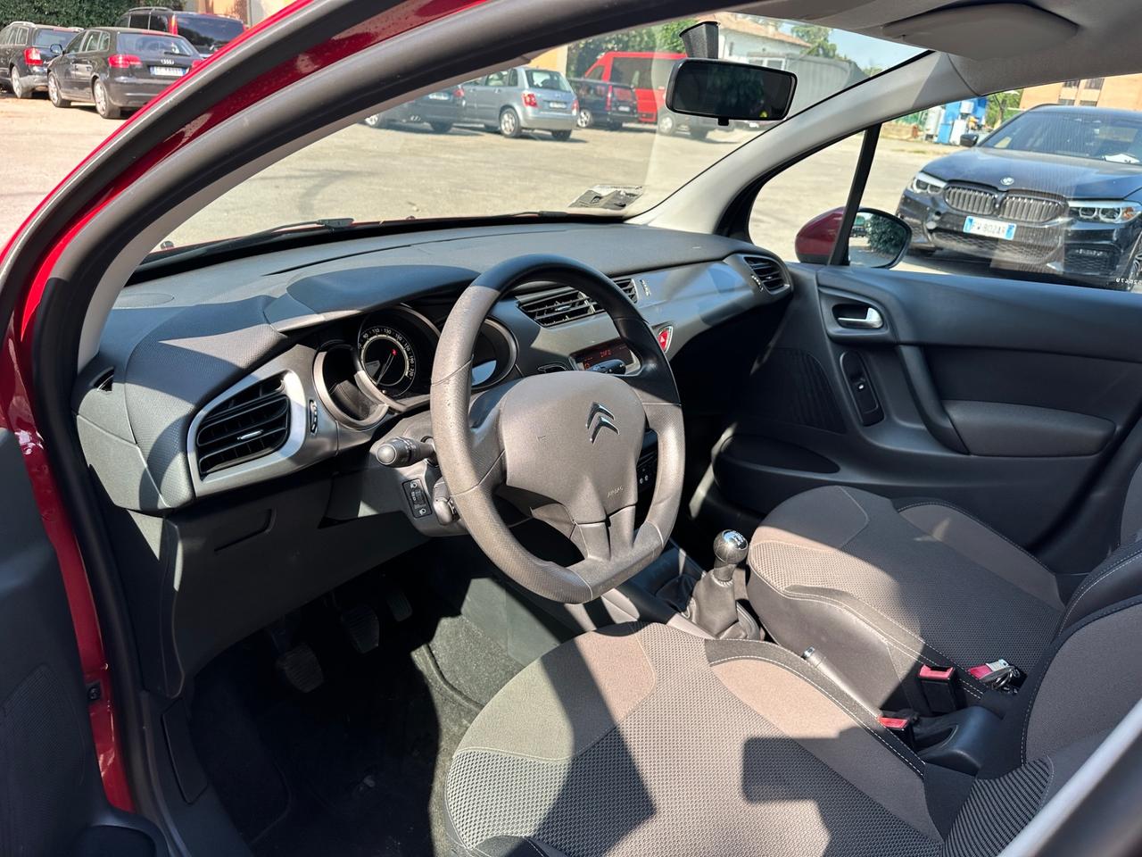Citroen C3 1.2 VTi 82 Exclusive Benzina Neopatentati